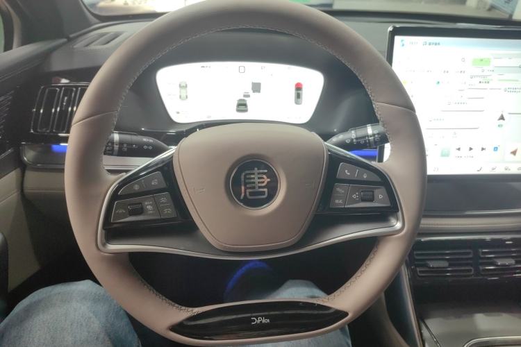 Used BYD Tang New Energy 2025 DM-i 115KM Cloud Ride Flagship Model Steering Wheel