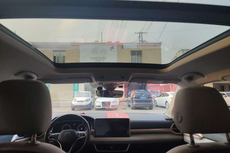 Used Volkswagen Tharu 2023 300TSI Two-Wheel-Drive Full Moon Edition