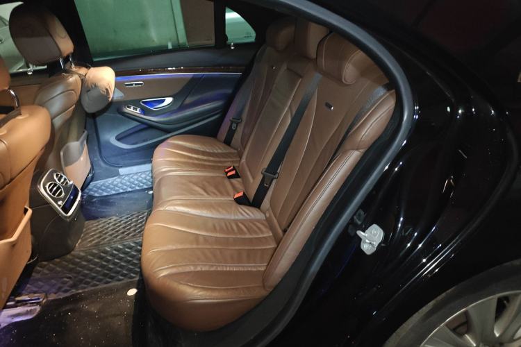 Used Mercedes-Benz S-Class 2014 S 320 L Business Model Left Rear Seat