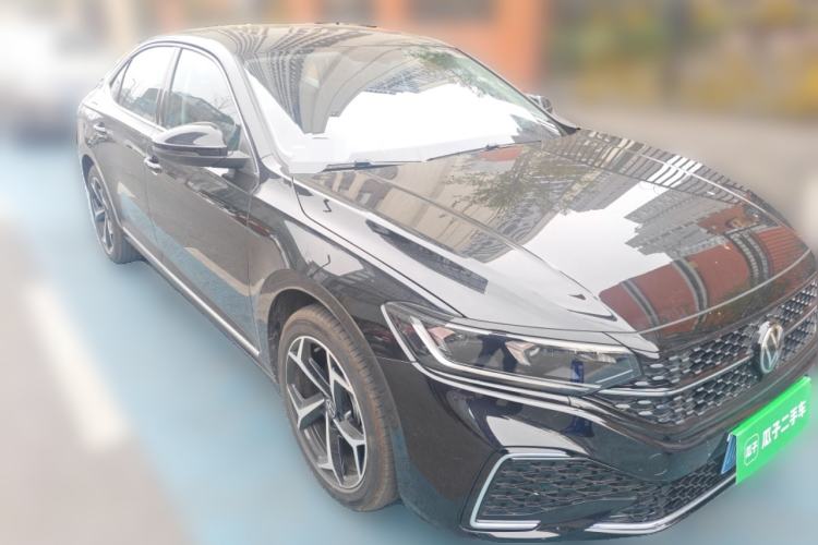 Used Volkswagen Passat 2025 Outstanding Model 380TSI Starry Dragon Edition