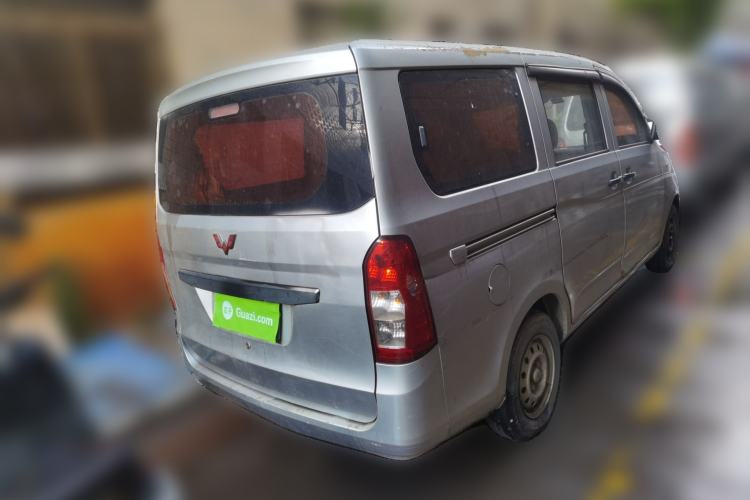 Used Wuling Rongguang V 2015 1.5L Practical Version
