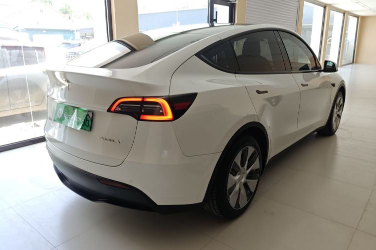 Used Tesla Model Y 2022 Rear-Wheel-Drive Version