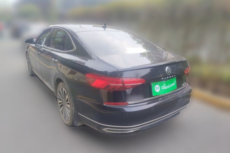 Used Volkswagen Passat 2021 330TSI Luxury Edition
