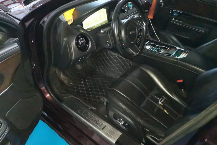 Used Jaguar XJ 2016 XJL 2.0T Two-Wheel-Drive Elegant Business Edition Driver Seat