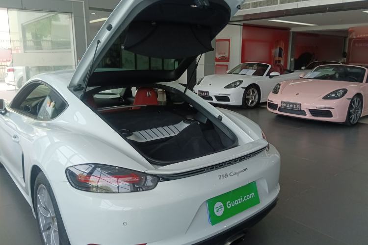 Used Porsche 718 2018 Cayman 2.0T