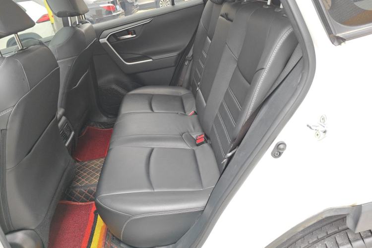 Used Toyota RAV4 2020 2.0L CVT 4x4 Style PLUS Edition
