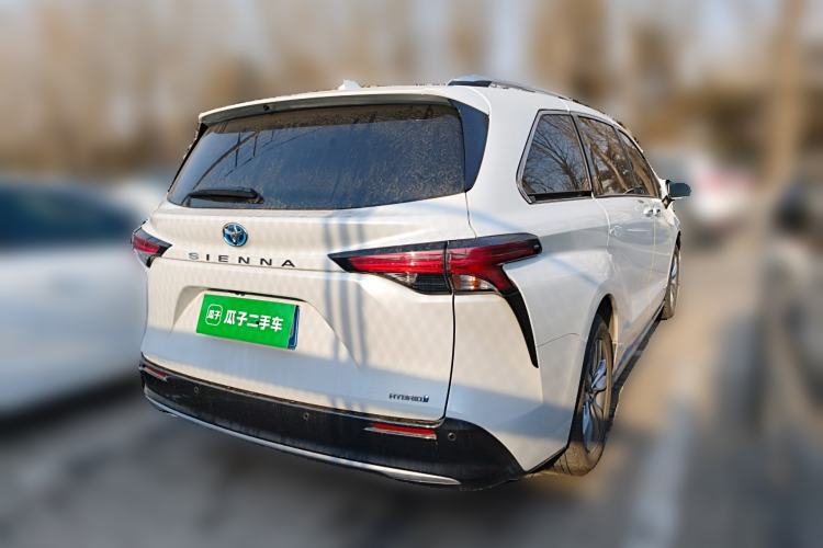 Used Toyota SIENNA 2021 2.5L Hybrid Platinum Edition