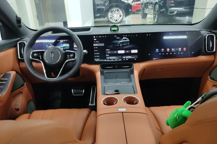 Used Hima AITO M8 2025 Extended-Range Ultra Version 53.4 kWh 6-Seater Edition