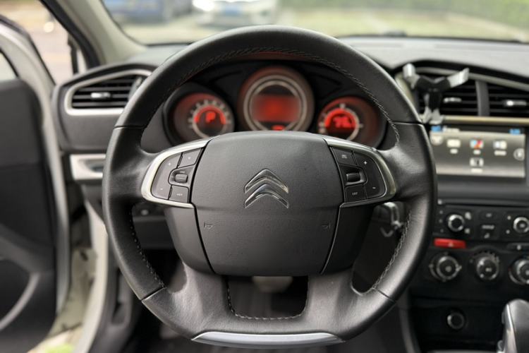 Used Citroen C4L 2014 1.8L Intelligent Drive Automatic Enjoyment Model
