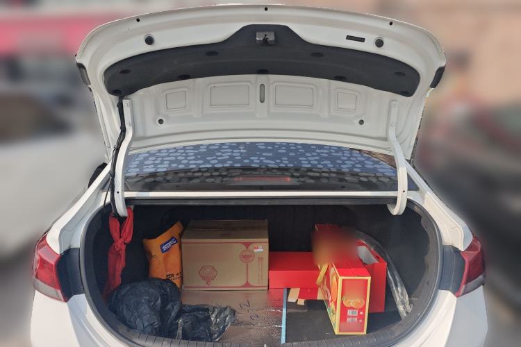 Used Hyundai Verna (new generation) 2016 1.4L Manual Cool Edition GLS
