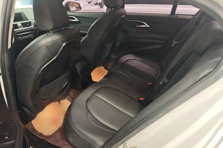 Used BMW 1 Series 2018 118i Sport Edition Interior 5