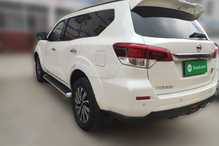 Used Nissan Terra 2018 2.5L Automatic 4x4 Flagship Edition
