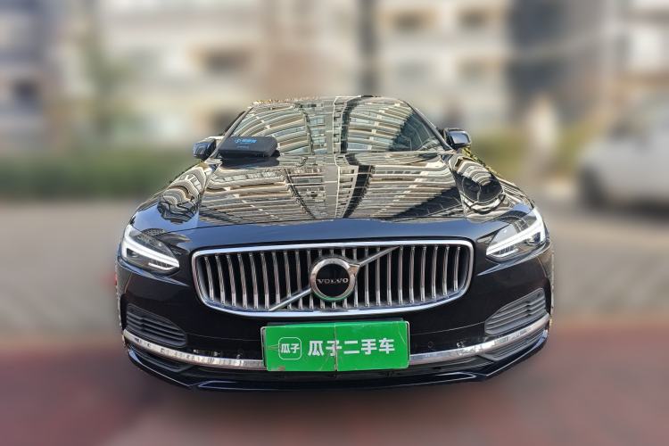 Used Volvo S90 New Energy 2022 T8 eDrive Hybrid Luxury Edition Front