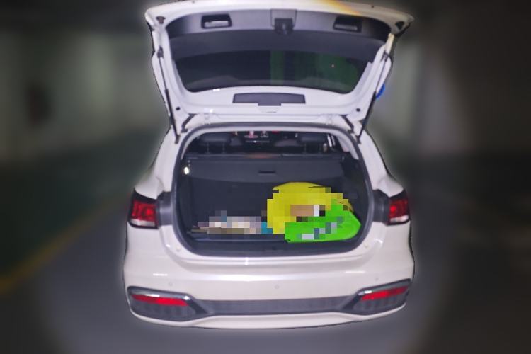 Used Roewe Ei5 2019 Luxury Edition Trunk