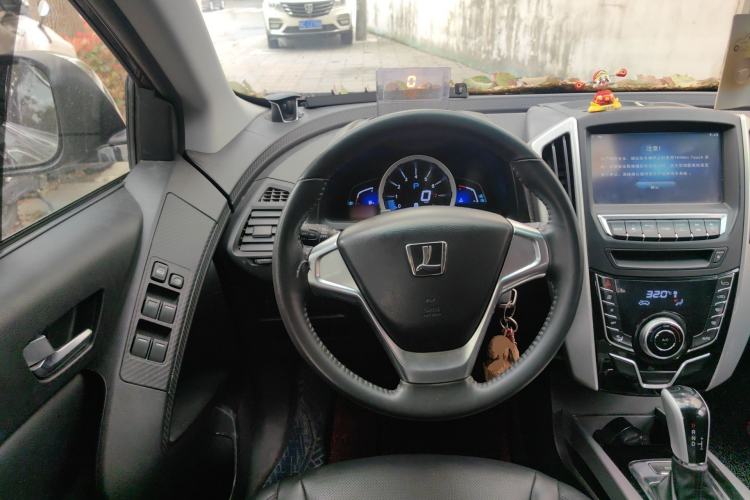 Used Luxgen U6 SUV 2015 1.8T Fashion Edition Steering Wheel