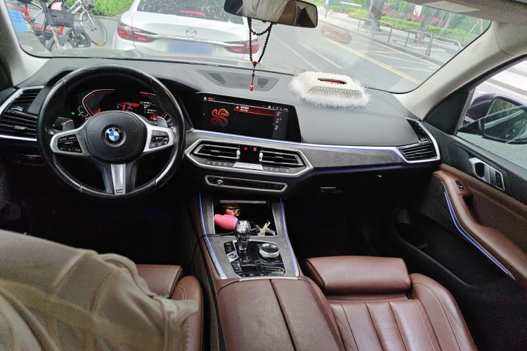 Used BMW X5 2019 xDrive40i M Sport Package Center Console