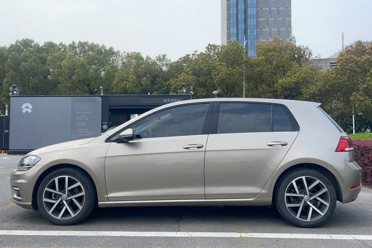 Used Volkswagen Golf 2020 Zhiai Edition 280TSI DSG Comfort Model Exterior 3