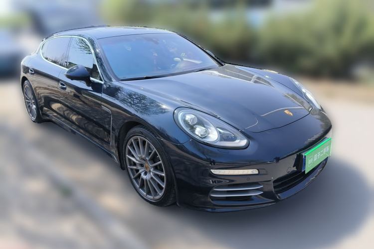 Used Porsche Panamera 2016 Panamera 4 Executive Edition 3.0T Front Right 45 Deg
