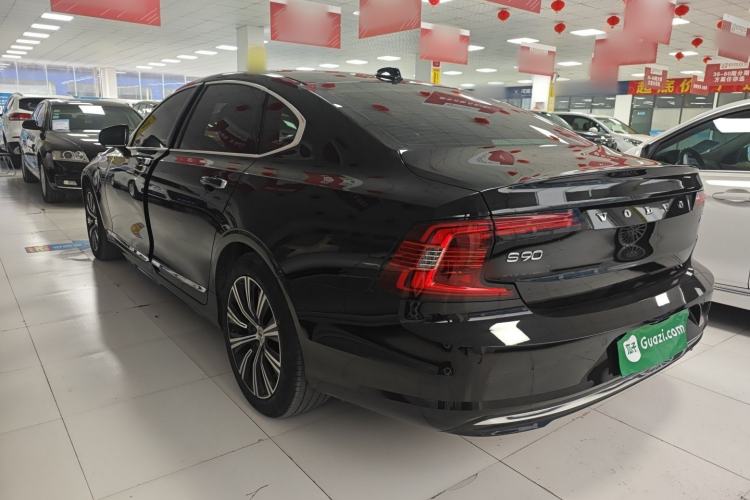 Used Volvo S90 2022 B5 Zhiyi Luxury Edition