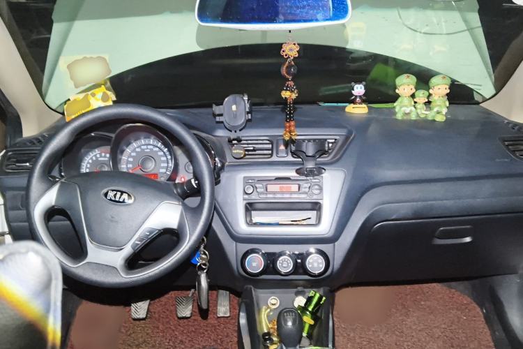 Used Kia K2 2015 Sedan 1.4L Manual Transmission GL