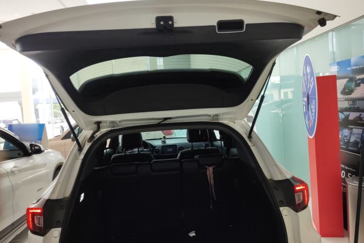 Used Honda XR-V 2020 220TURBO CVT Luxury Edition Trunk