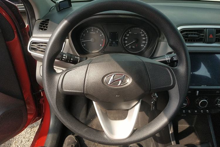 Used Hyundai Verna (older generation) 2020 1.4L Manual GL Refreshed Edition Steering Wheel