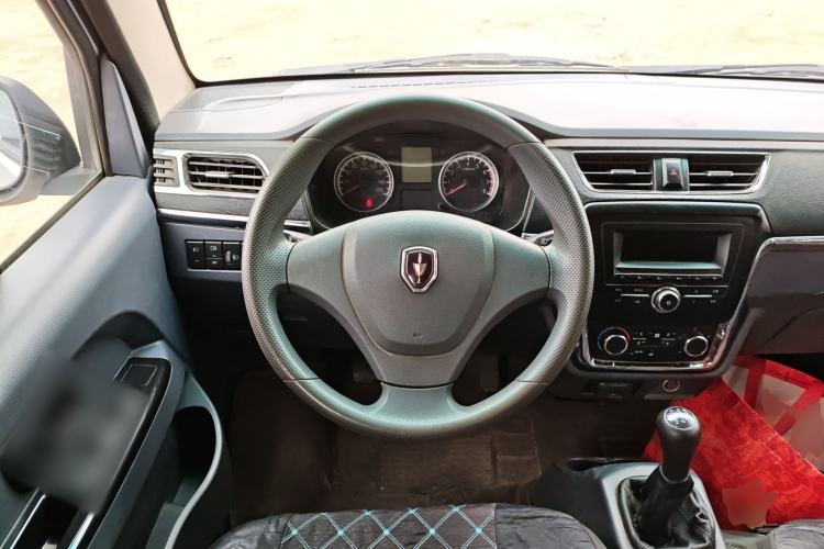 Used Jinbei Hiace X30 2019 1.5L Standard Version China VI SWC15M Steering Wheel