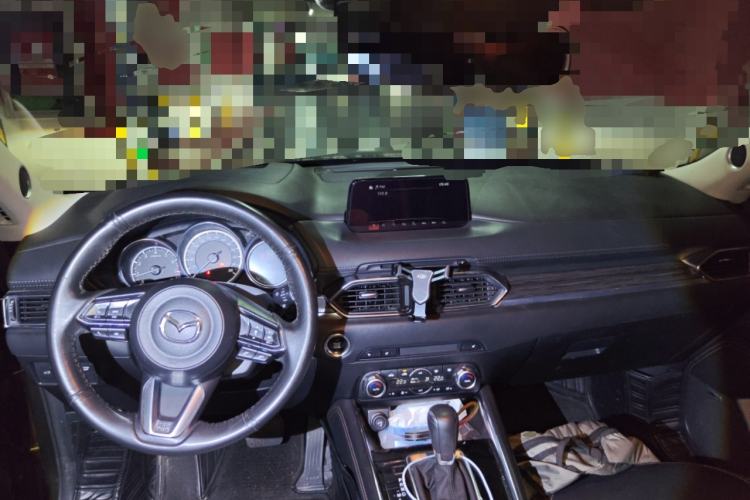 Used Mazda CX-5 2019 Cloud-Controlled Version 2.5L Automatic 4x4 Flagship Model China VI Standard Center Console