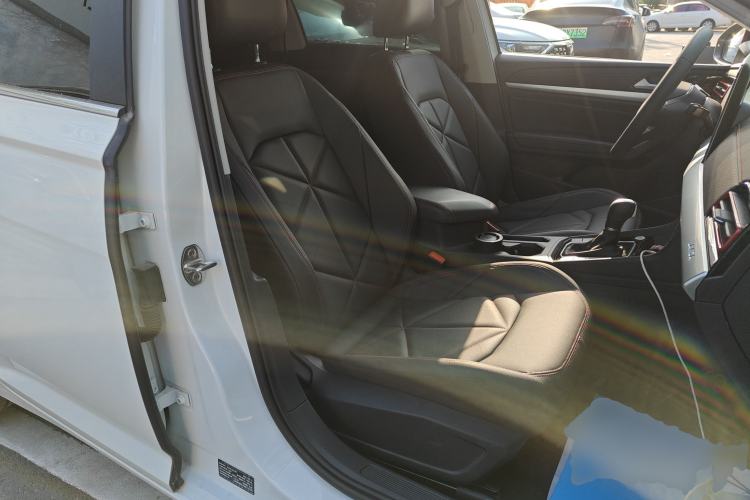 Used Volkswagen Lavida 2024 300TSI DSG Starry Sky Leading Edition Right Front Seat