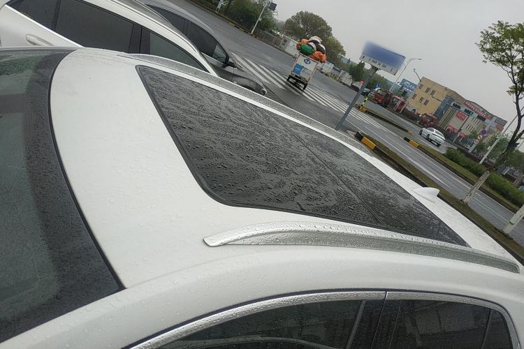 Used Cadillac XT4 2020 28T Two-Wheel-Drive Leading Version Roof