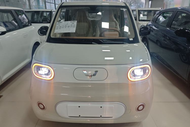 Used Wuling Hongguang MINIEV 2024 3rd Generation 215km Youth Edition
