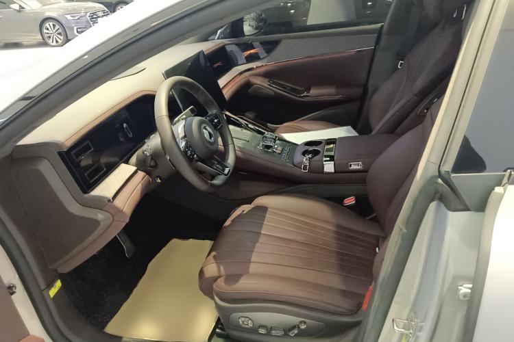 Used Denza Z9GT 2024 1100 Four-Wheel Drive Ultra Version Left Front Seat