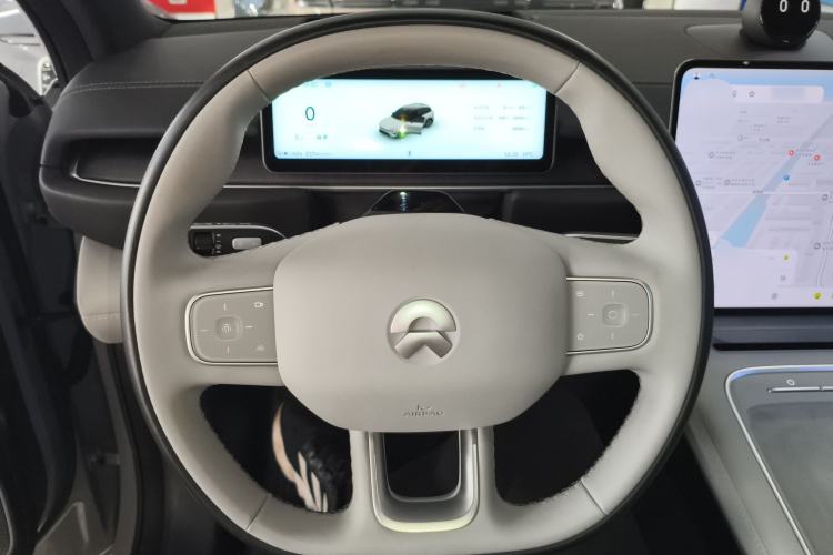Used Nio ES6 2025 75 kWh Steering Wheel