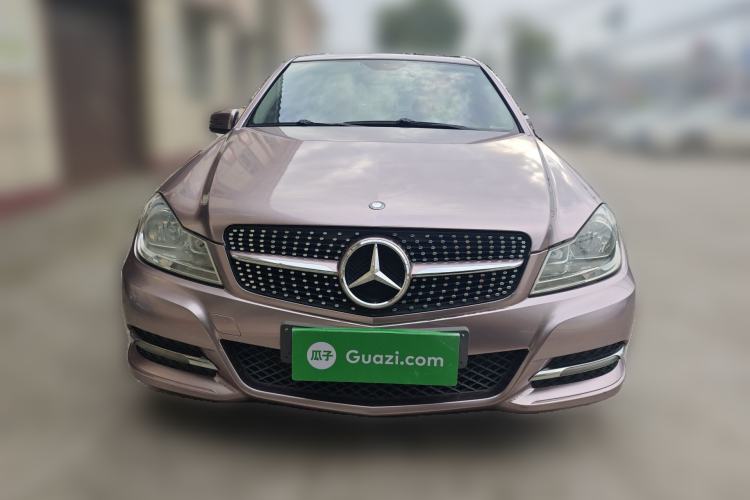 Used Mercedes-Benz C-Class 2011 C 180K Classic model Front