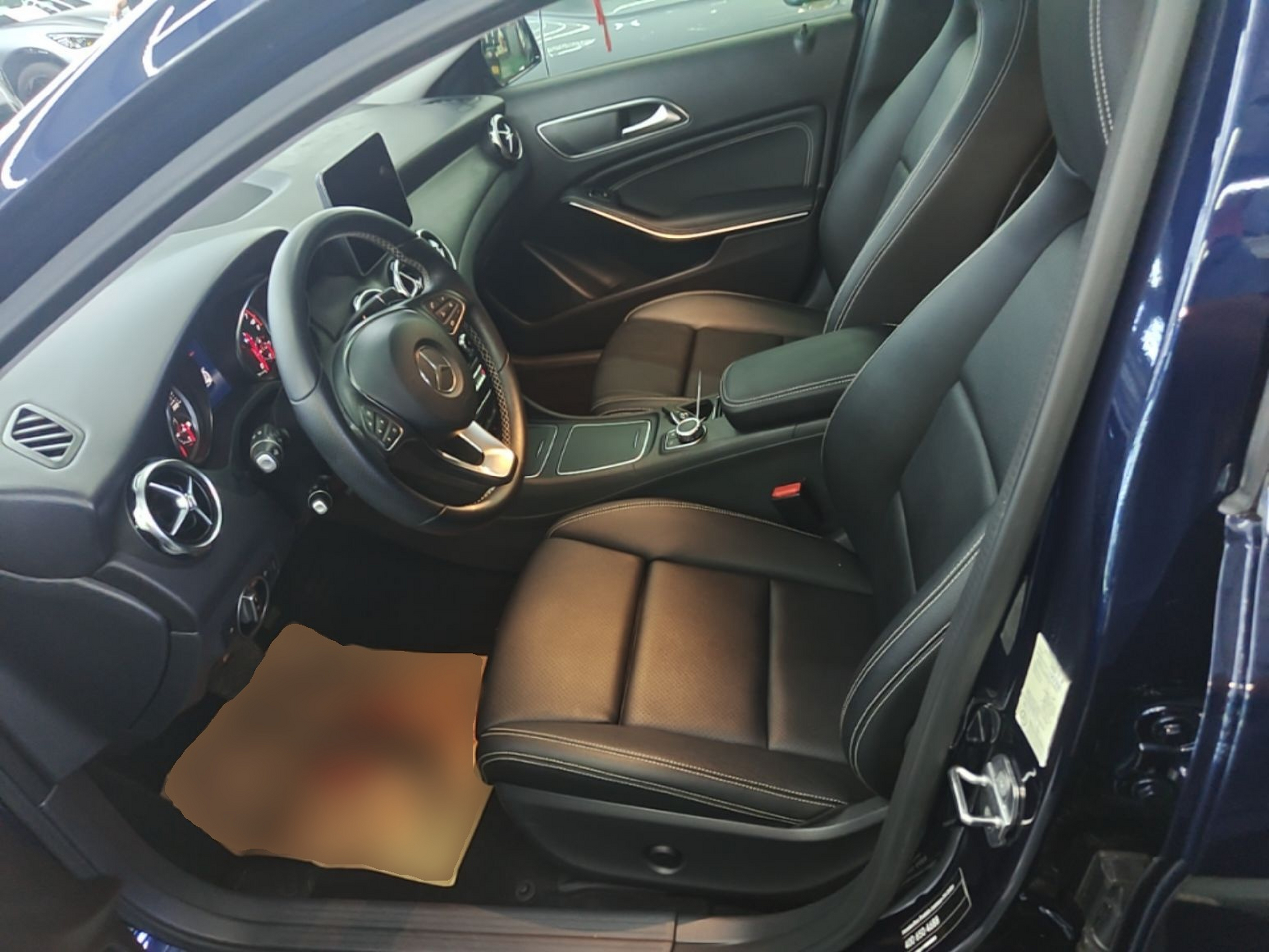 Interior delantero