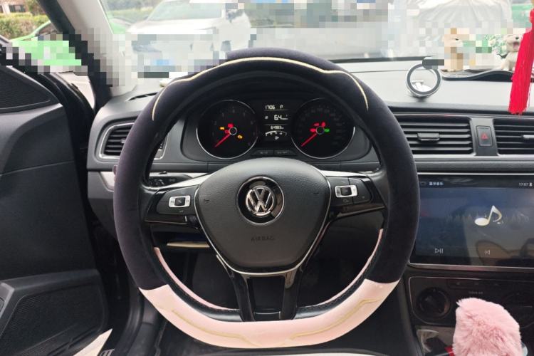 Used Volkswagen Lavida 2017 1.6L Automatic Comfort Edition