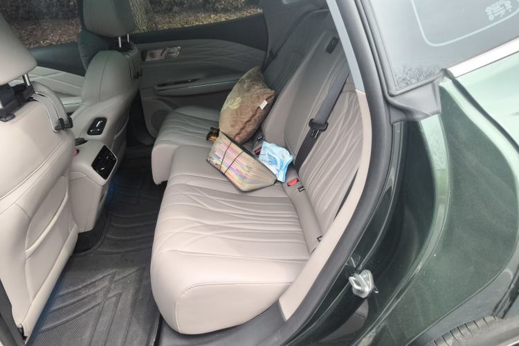 Used Geely Galaxy 8 2025 130km EM-i Deluxe Edition Left Rear Seat