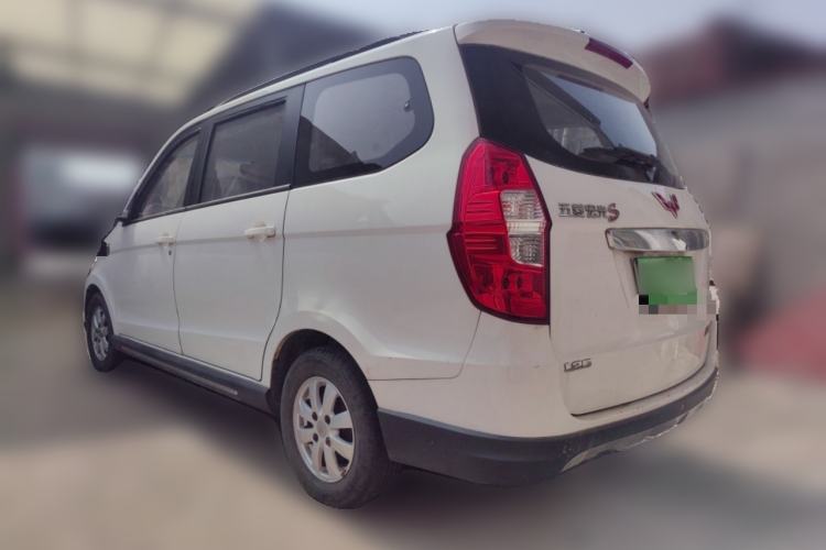 Used Wuling Hongguang 2014 1.2L S Comfort Model China IV