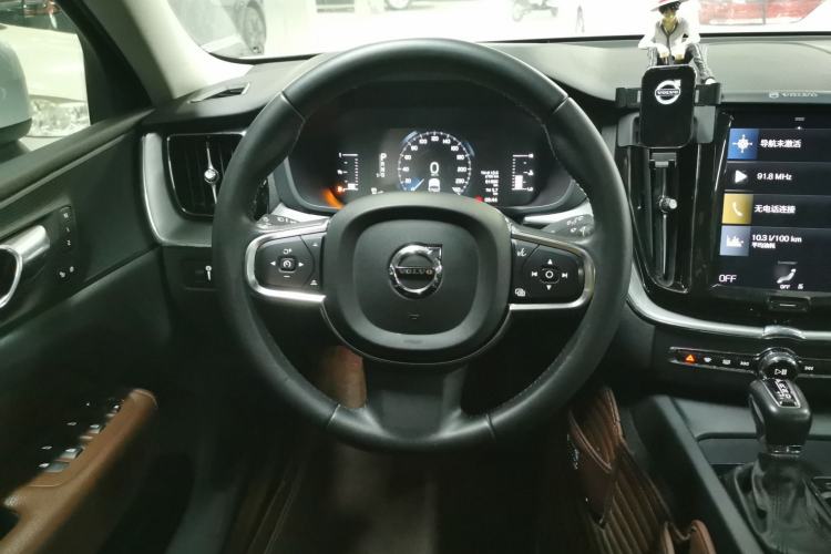 Used Volvo XC60 2020 T5 4x4 Zhiyi Luxury Edition Steering Wheel
