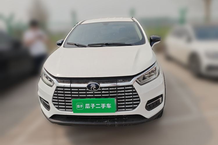 Used BYD Yuan New Energy 2019 EV535 Smart Connect Trendsetting Model Front
