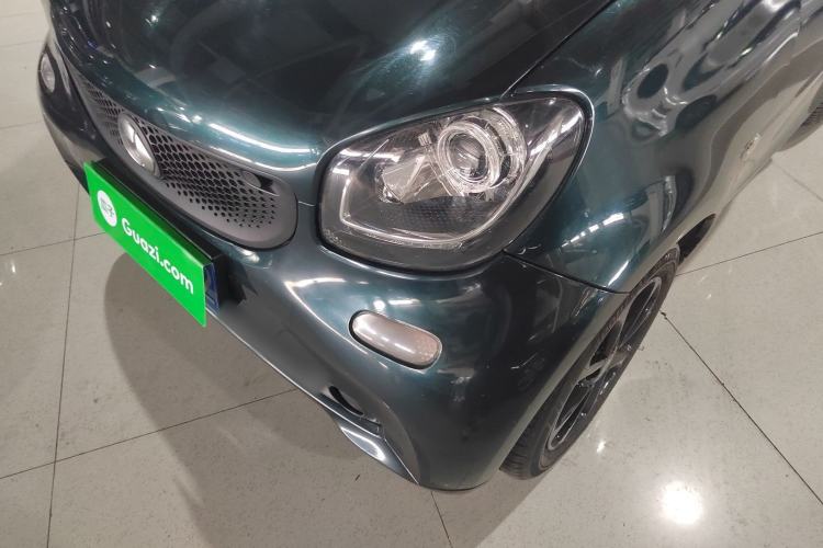 Used smart fortwo 2015 1.0L 52 kW hardtop Dynamic version Left Front Headlight