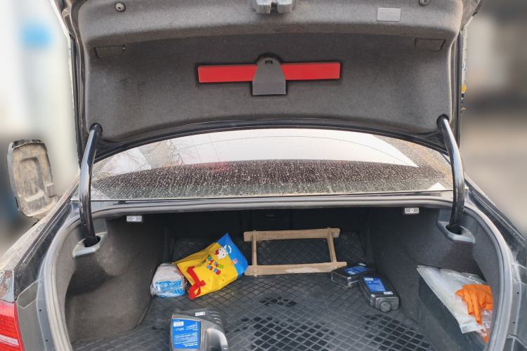 Used Volkswagen Magotan 2018 380TSI DSG Luxury Model Trunk