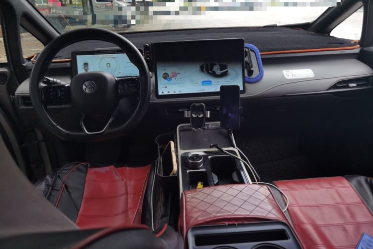 Used Hycan Z03 2022 510 km Range Trendy Cool Version 135 kW 63.98 kWh