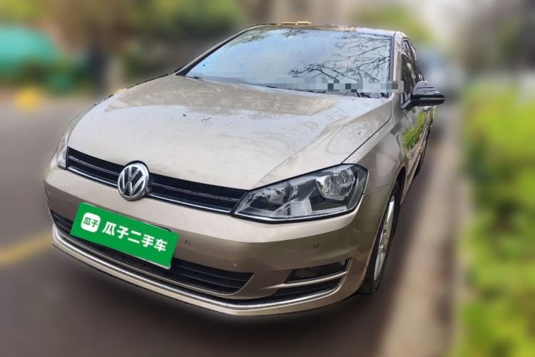 Used Volkswagen Golf 2017 1.6L Automatic Comfort Million-Vehicle Anniversary Edition