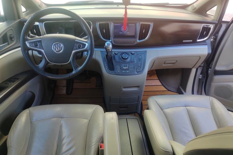 Used Buick GL8 2013 2.4L LT Luxury Business Executive Edition
