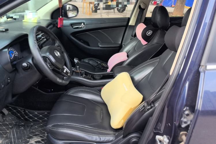 Used Dongfeng Fengon 580 2017 1.5T Manual Luxury Model Left Front Seat