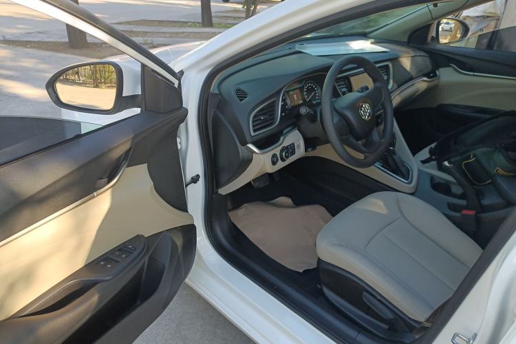 Used Buick GT 2021 Exemplar 1.5L Automatic Elite Version Driver Seat