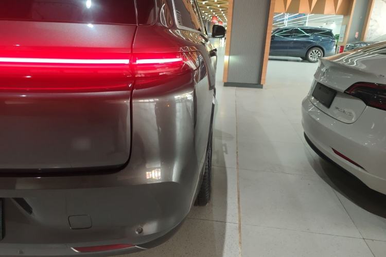 Used Li Auto L8 2024 Pro Model Right Rear Taillight