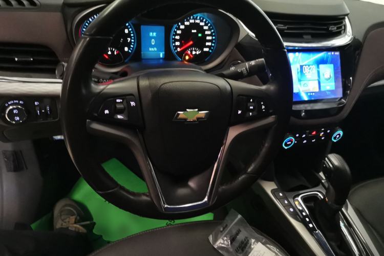 Used Chevrolet Malibu 2018 530T Automatic Fashion Edition Steering Wheel