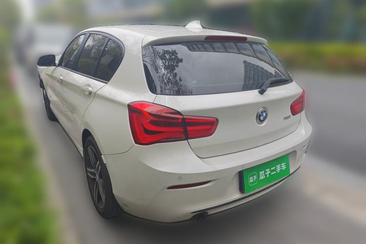 Used BMW 1 Series 2018 118i Sport Design Package Rear Left 45 Deg